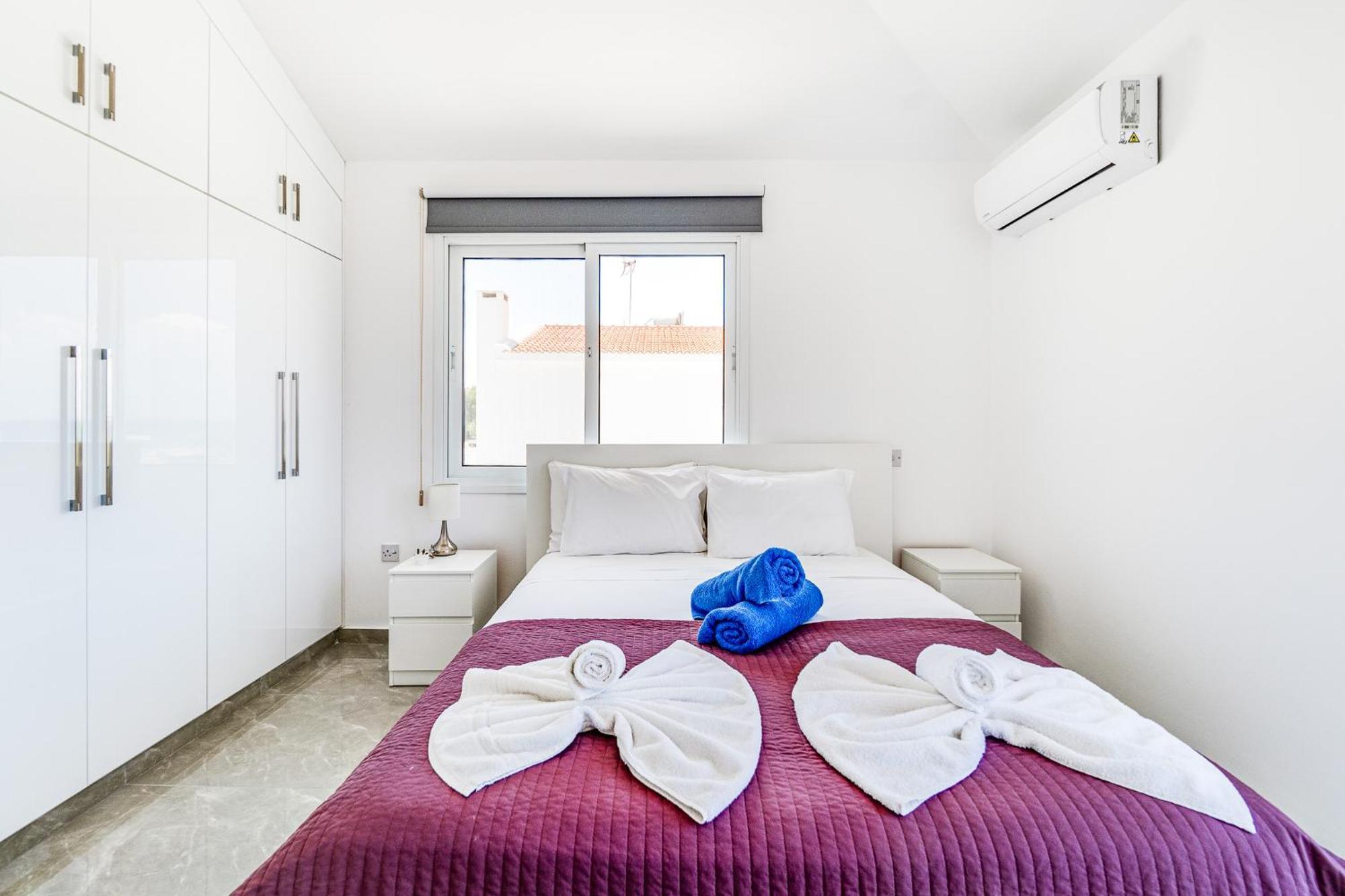 Beach Front Aqua Marina By Ezoria Villas Paralimni Dış mekan fotoğraf